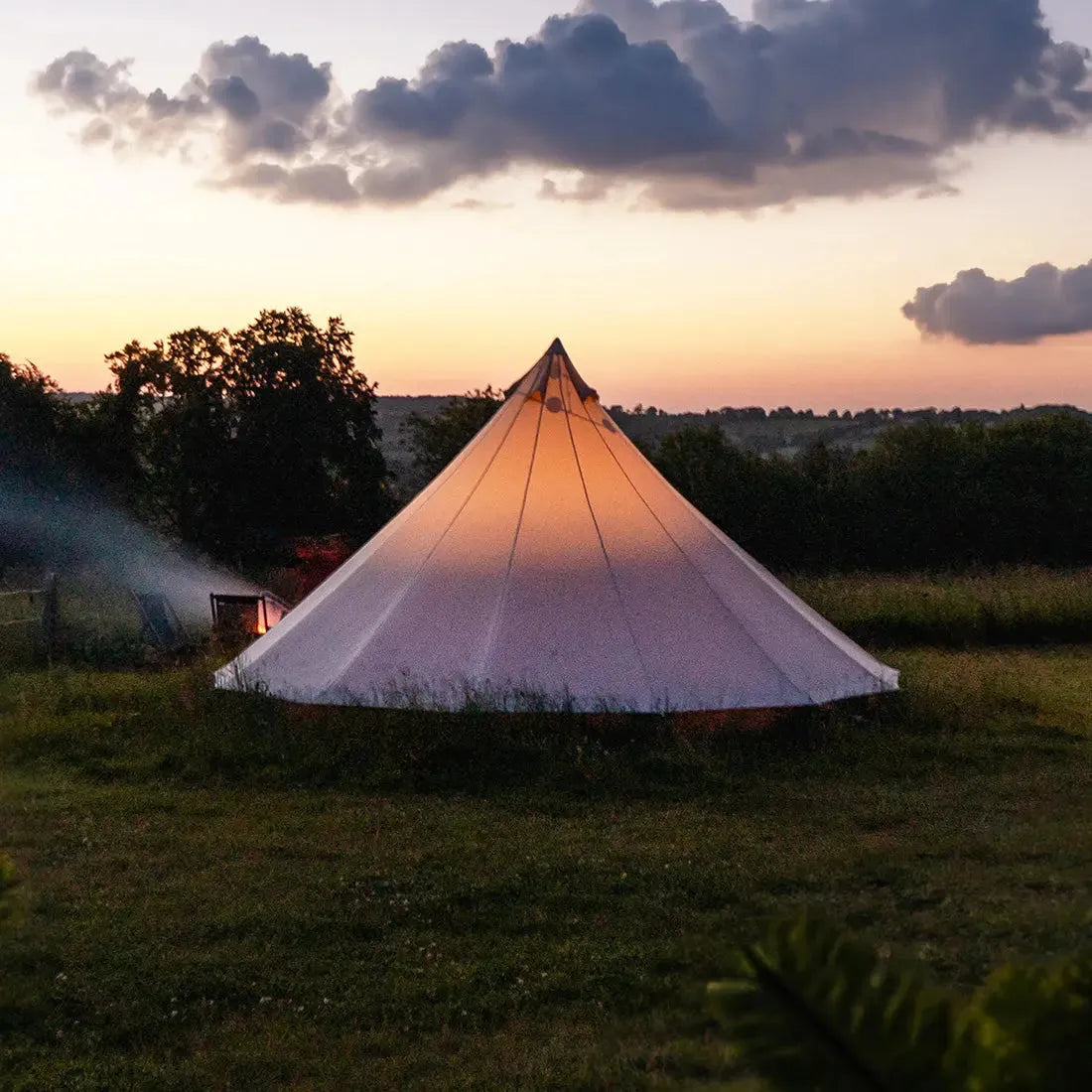 boutique camping CLASSIC CAMPING BELL TENT TIPI GLAMPING CANVAS