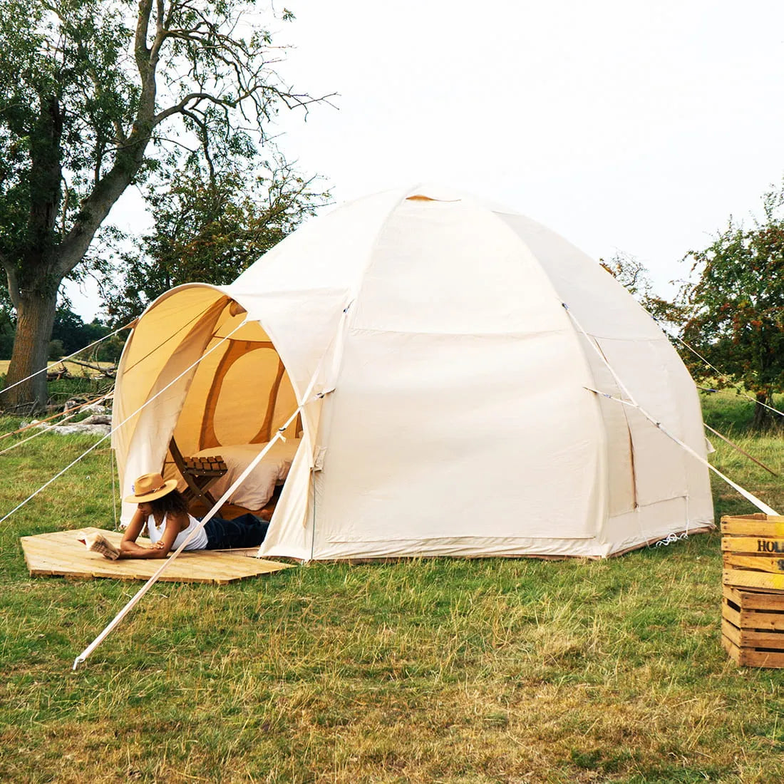 Nova Air Dome Tent