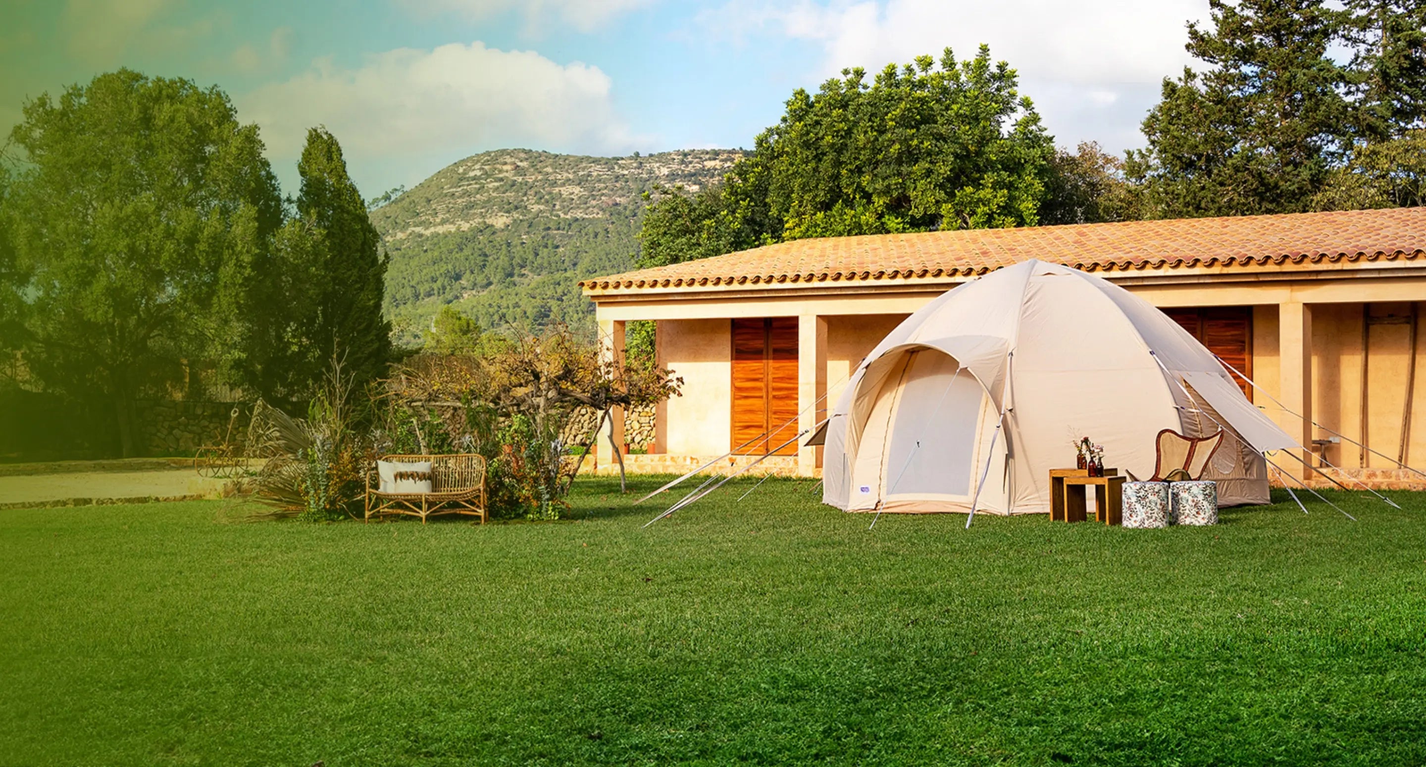 Boutique camping Inflatable Canvas Bell Tent
