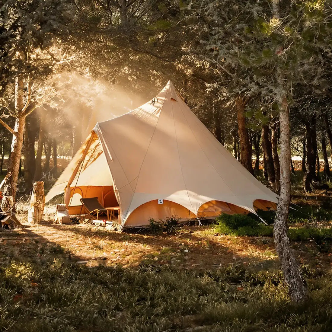 Bell Tent Plus - Boutique Camping