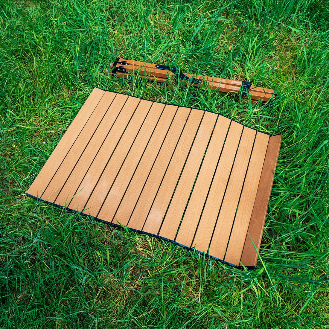 Mesa Bajot cuadrada pintada a mano