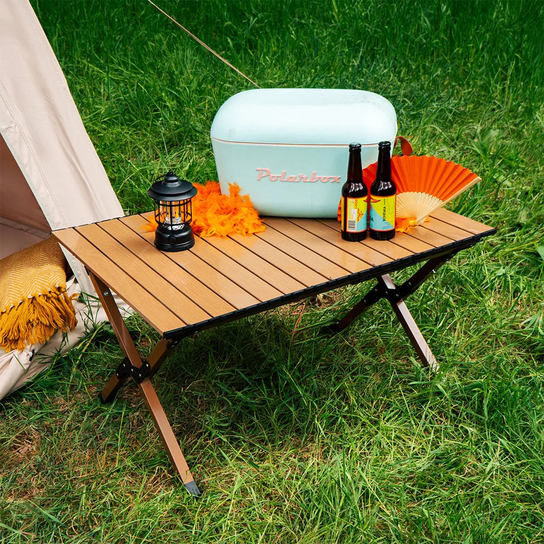 Mesa Bajot cuadrada pintada a mano