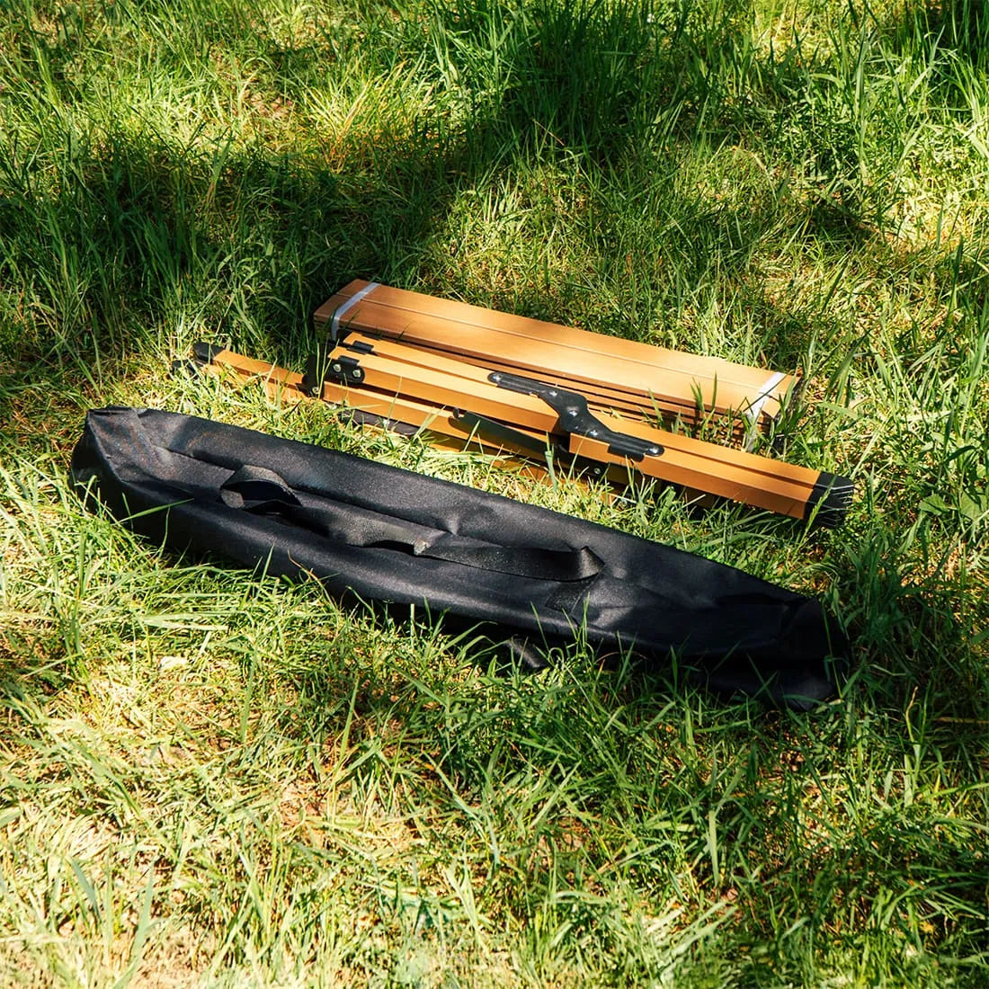 Mesa Bajot cuadrada pintada a mano